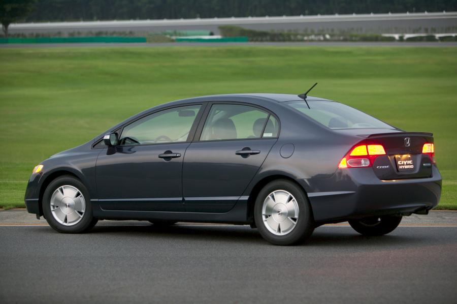  Honda Civic Hybrid 2007 года  (US) (фото 17 из 26)